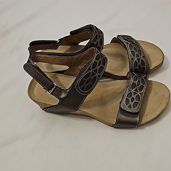 Clarks Comfort Bendable Sandel 7M - Picture 2 of 10